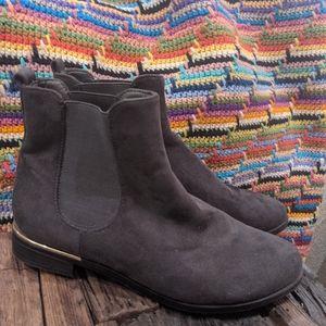 Sold - Gray Ankle Boot / Chelsea Boot